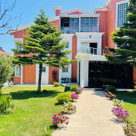 Hotel Istanbul Airport Treekos Karaburun (Arnavutkoy)