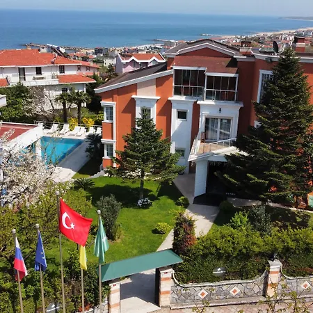 Istanbul Airport Treekos Hotel *